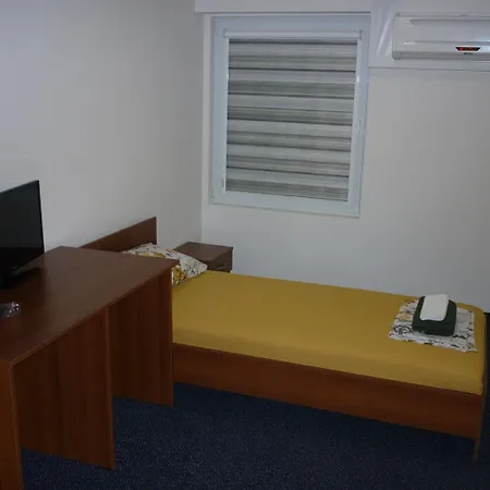 Yalta Penzion 4*