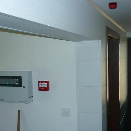 게스트하우스 Yalta 루세